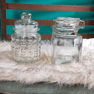 Vintage Glass Apothecary Jars With Lids